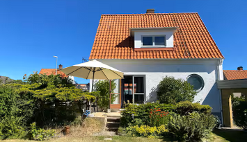 Mysigt 30-tals hus i centrala Höganäs