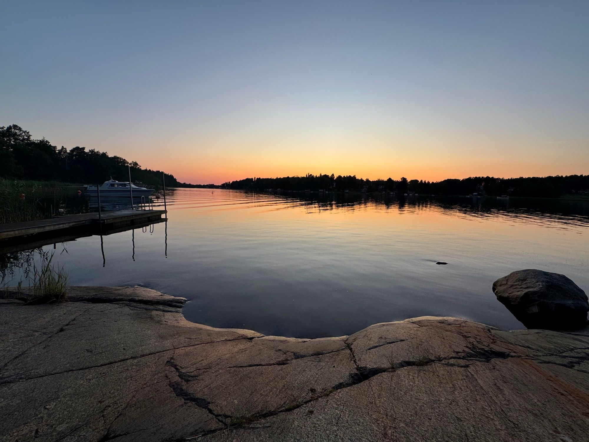 Sommarstuga nära badbrygga Vaxholm Rindö Stockholm – bild 4 av 24