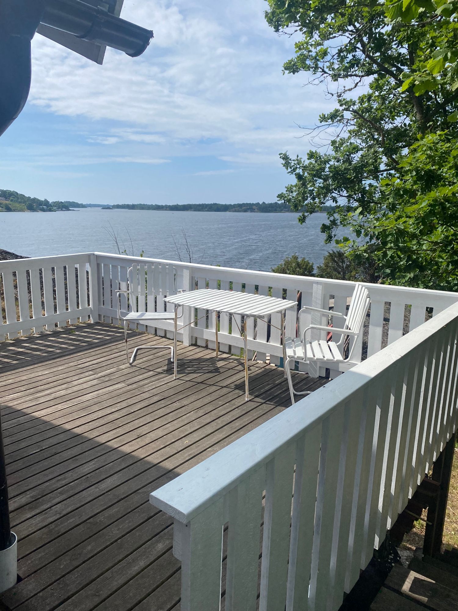 Mysig sommarstuga vid havet – bild 4 av 11