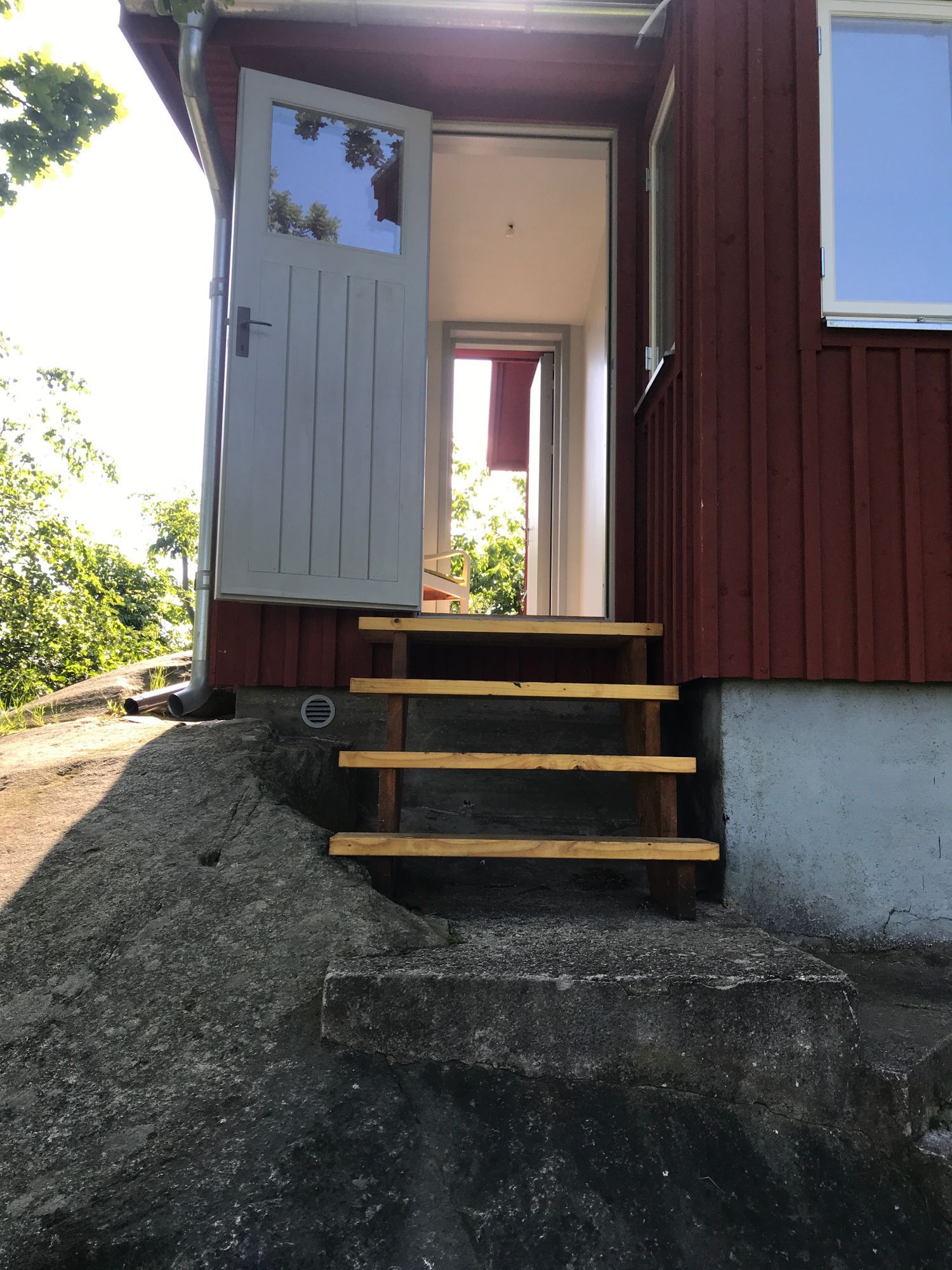 HUS VID HAVET PÅ BRÄNNÖ – bild 9 av 10