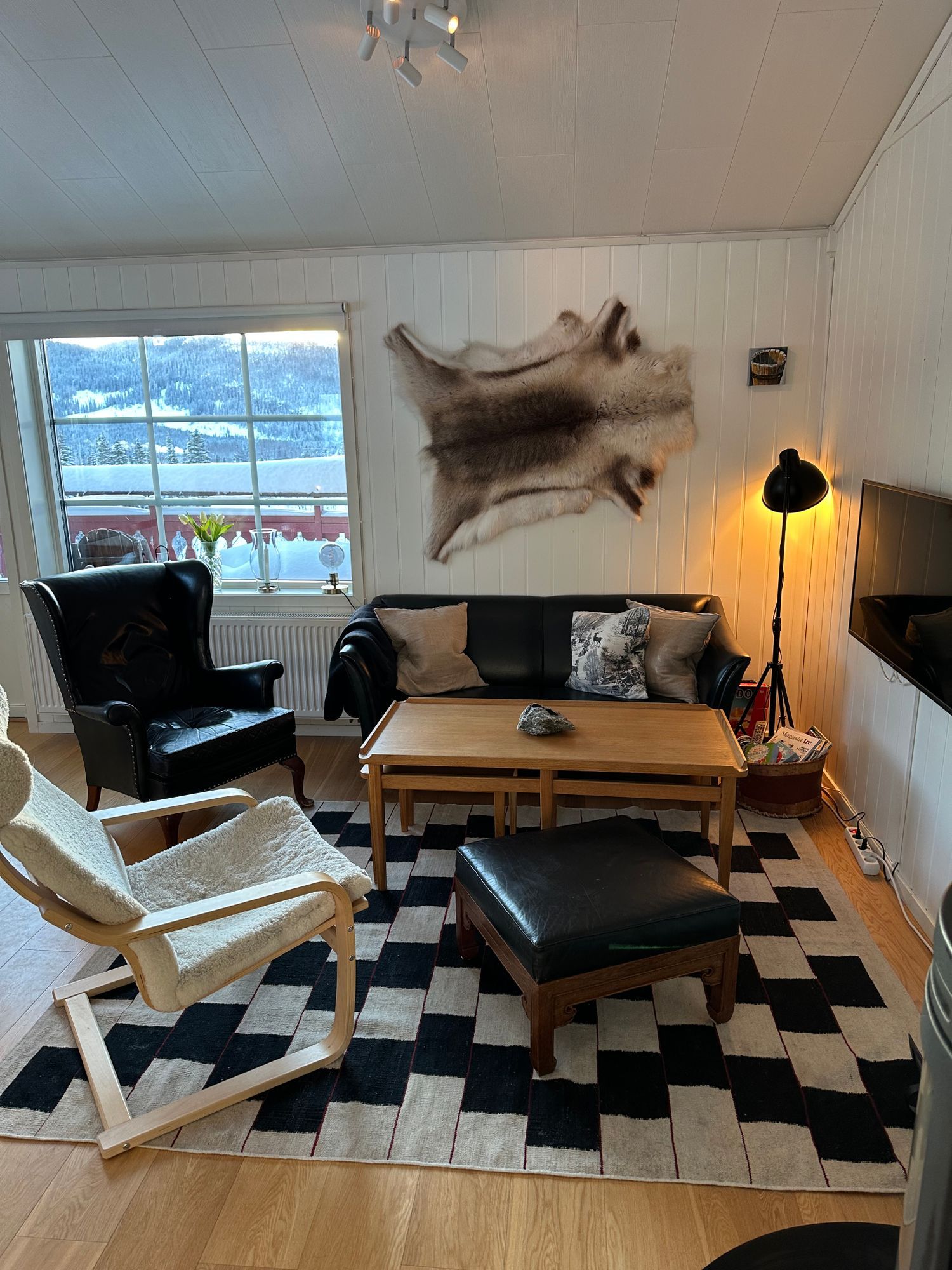 Parhus med ski in/ ski out i Duveds skidparadis – bild 11 av 17