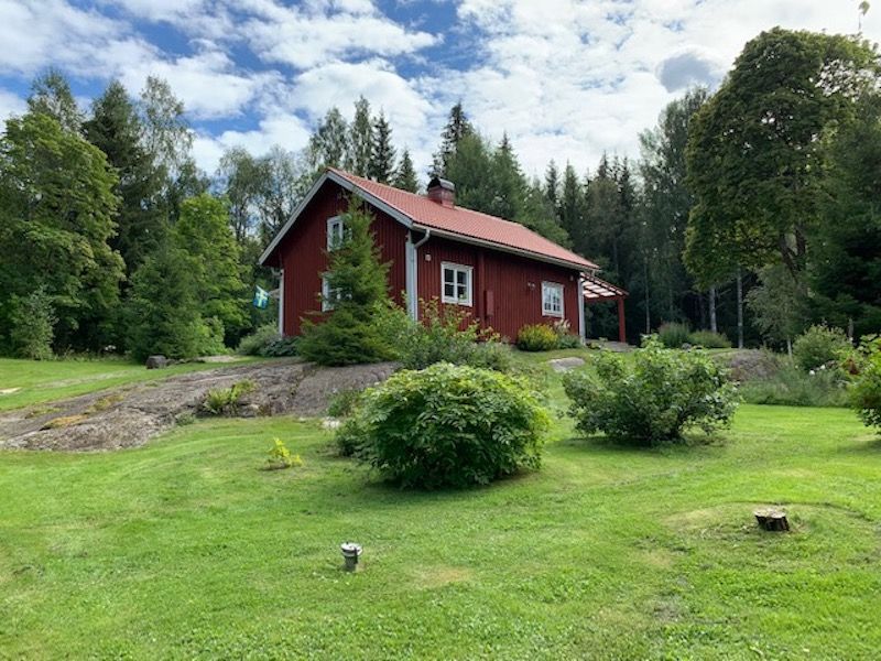 Stuga med närhet till vandring, bad & fiske. – bild 4 av 24