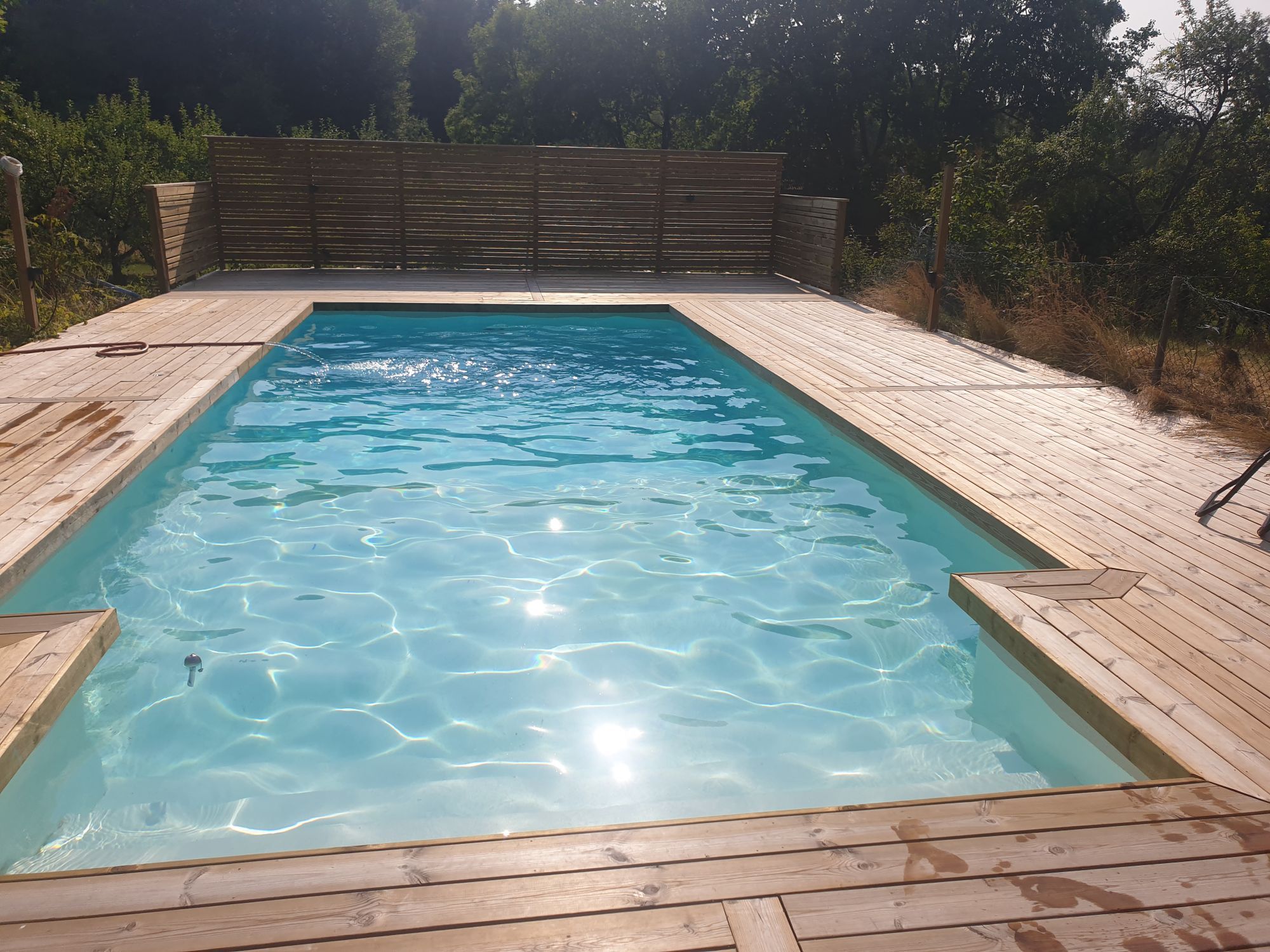 Underbar villa, pool, promenadavstånd från Märsta