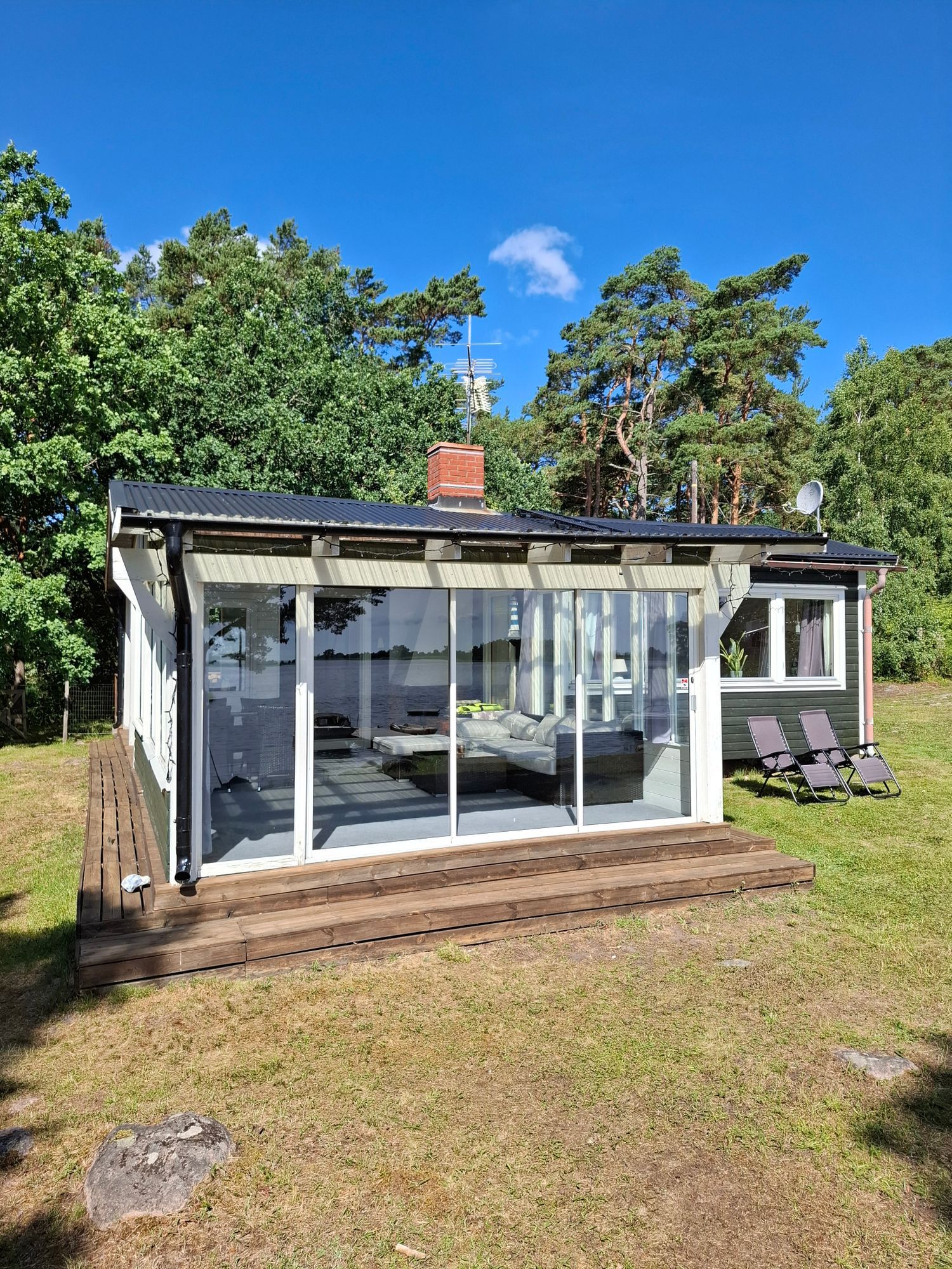 Stuga vid havet – bild 3 av 24