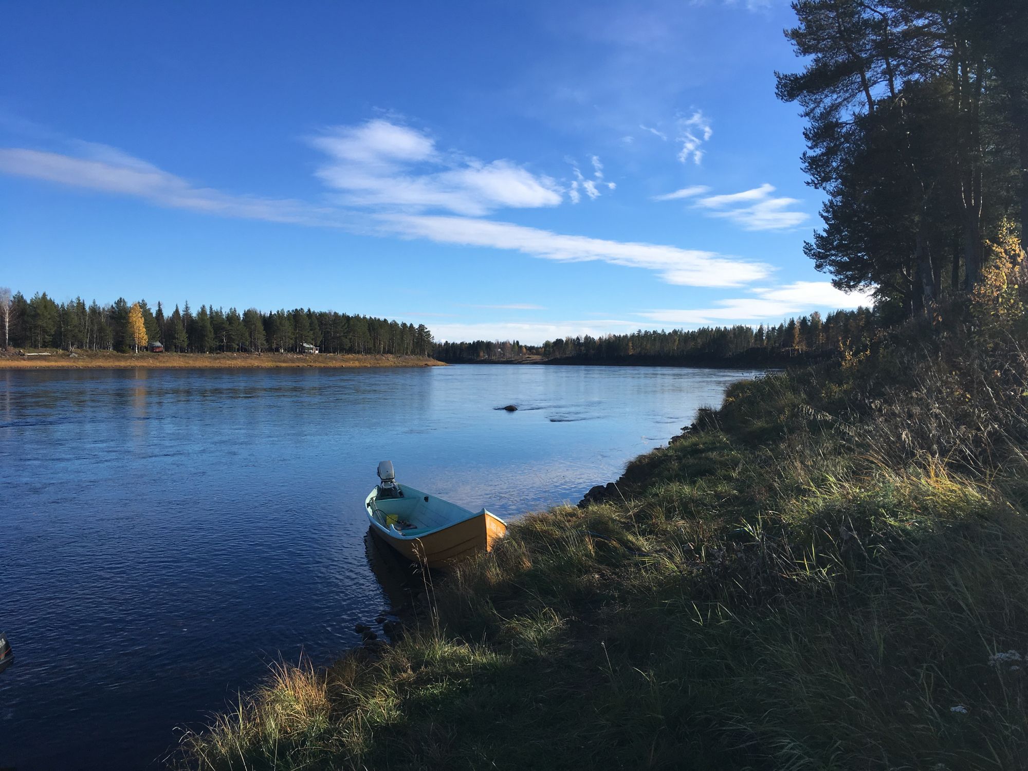 Rofylld fräsch stuga i pittoreska Tornedalen – bild 18 av 19