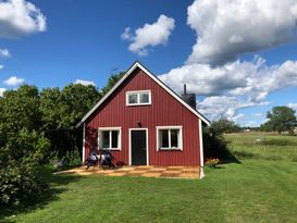 Mysig stuga på fårgård, Östra Gotland 🌿
