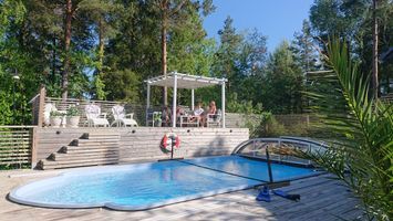 Modern house with pool close to Stockholm