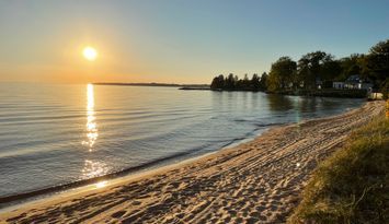 Unikt boende vid Varamons sandstrand