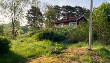 Sommar i rofyllt läge, Överby