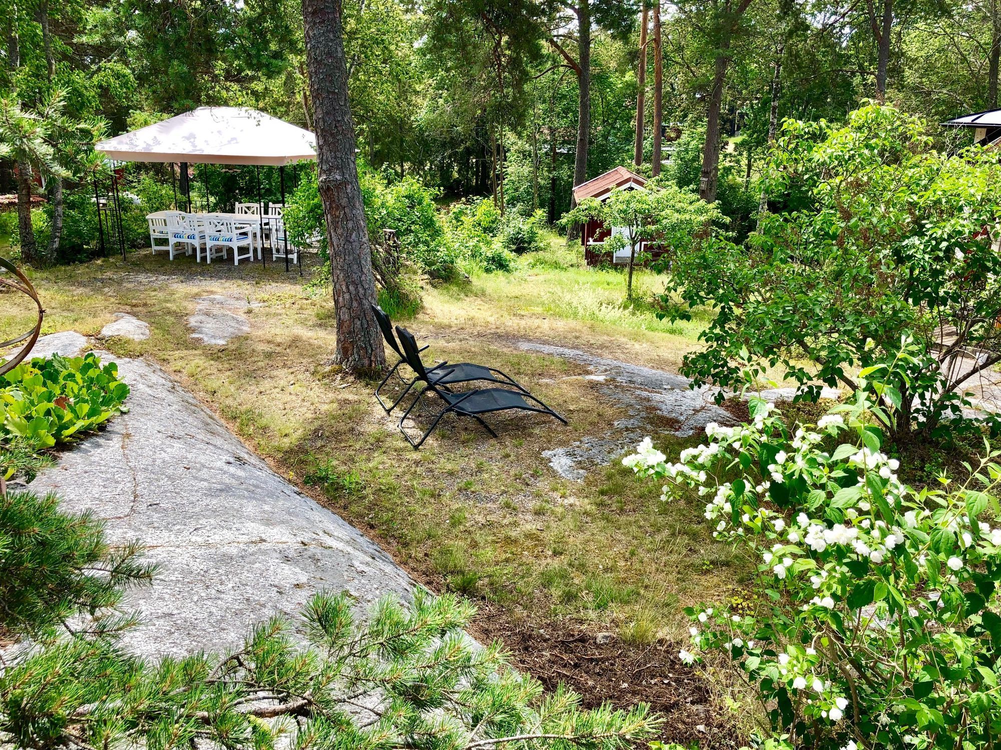 Sjönära Skarpö, Vaxholm, Stockholm, skärgården – bild 9 av 24