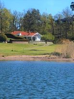 Ekvik Värmdö. Lantlig idyll vid golfbanan