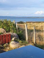 Cozy Häljaröds harbor, cabin with sea view