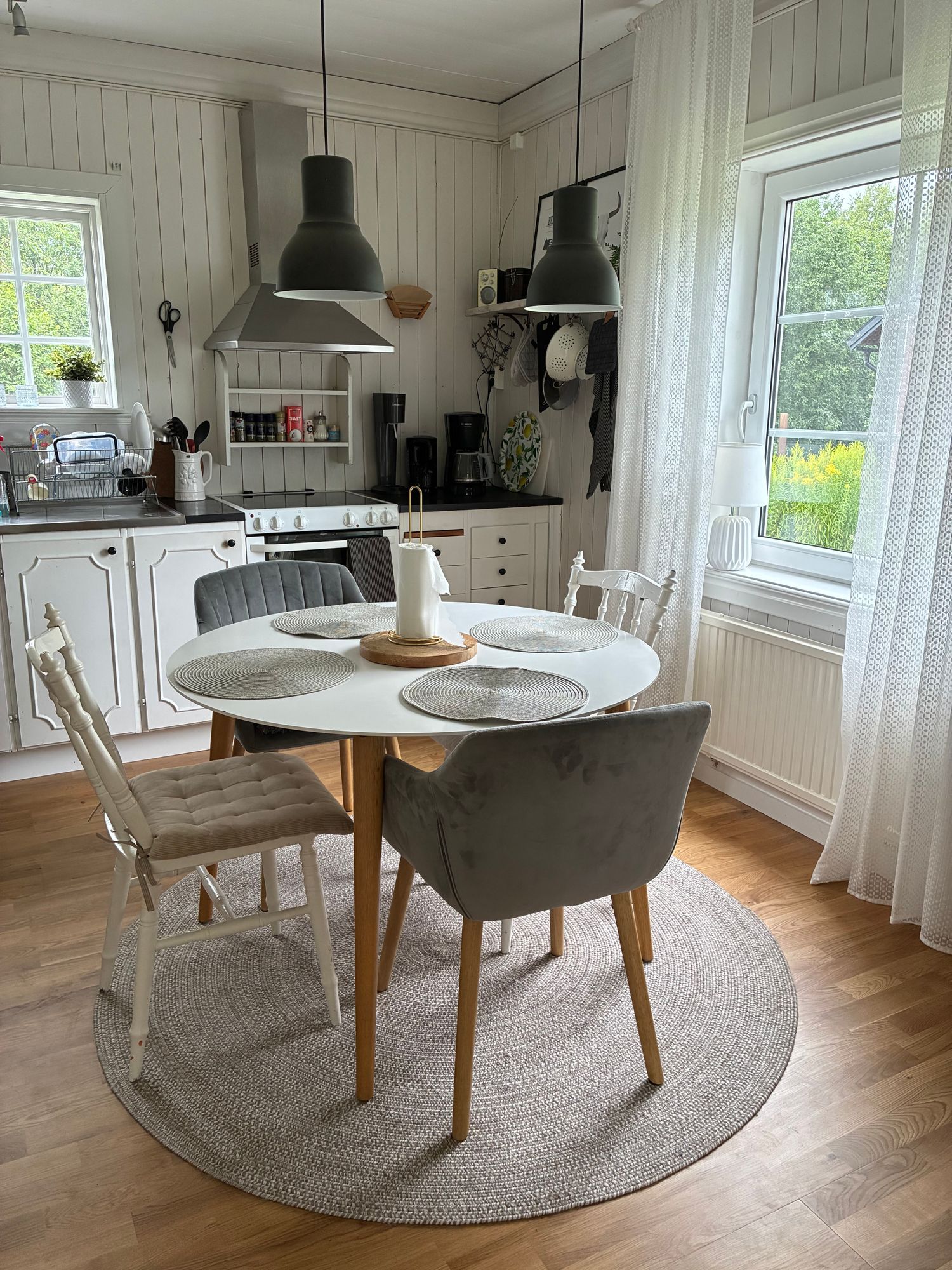 Mysigt torp nära Rådasjön – bild 12 av 13