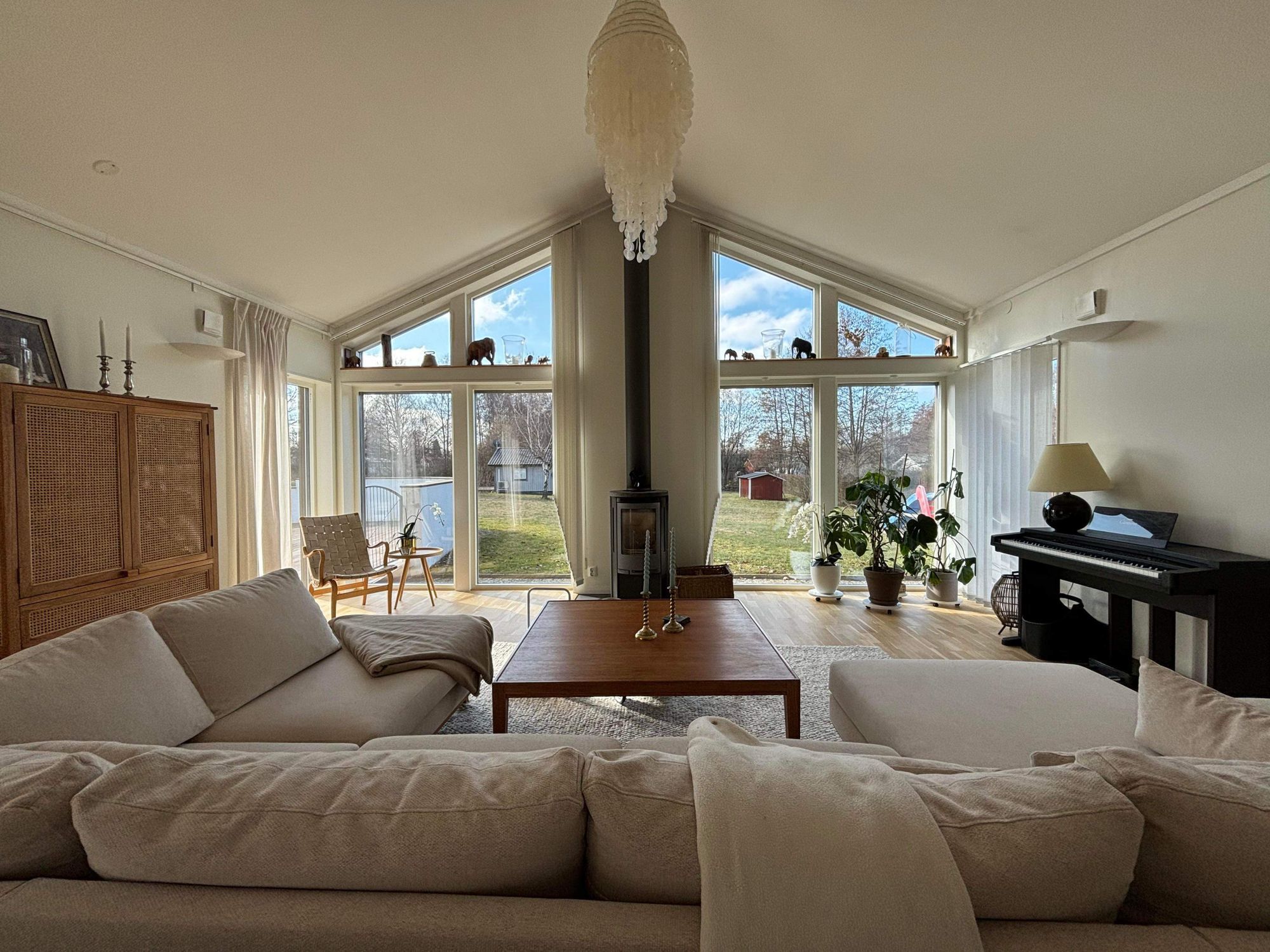 Sommarparadis med pool nära havet och centrum! – bild 4 av 14