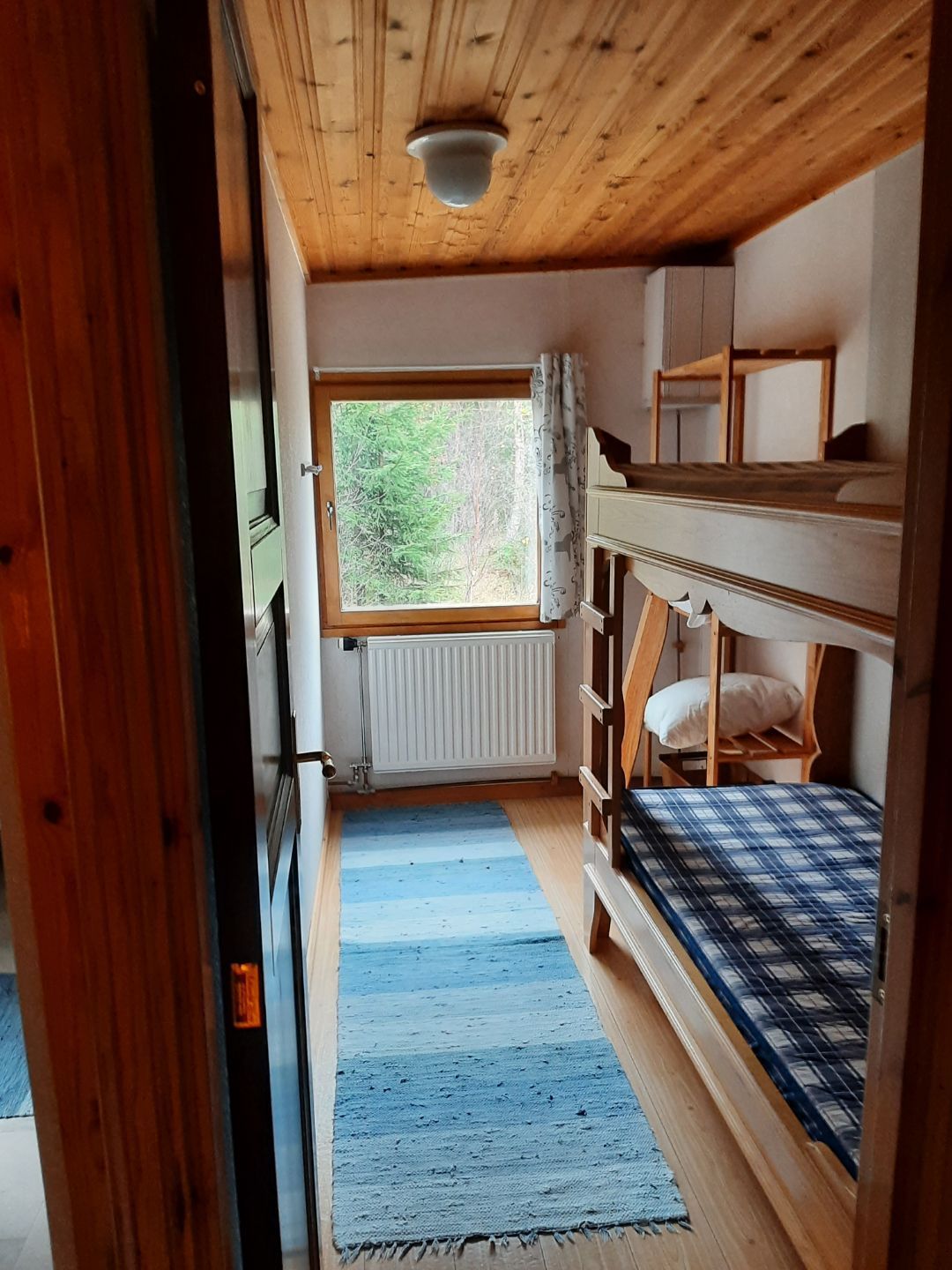 NYSTUGAN I SÄLEN UTHYRES – bild 9 av 10