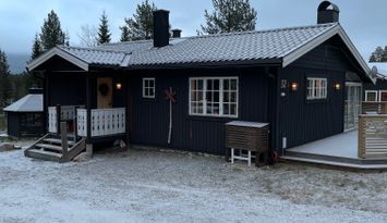 Mysig stuga i Klövsjö, Vemdalen 6+4 bäddar.