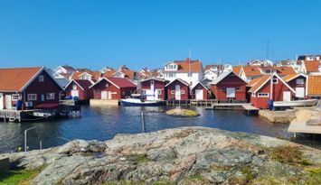 Lägenhet med stor altan och havsutsikt