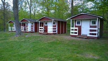 C01/C04 - Liten Campingstuga (4 stugor)