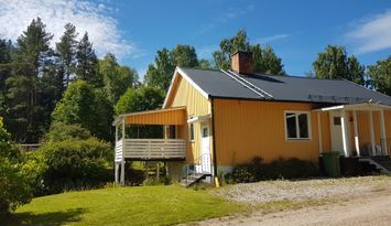 Holiday home near wintersport with sauna