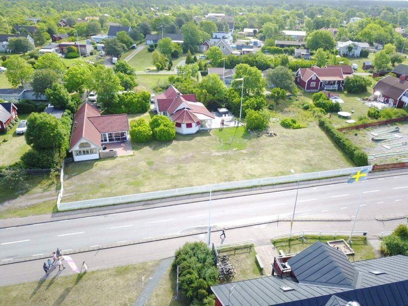 Hus med havsutsikt uthyres i Byxelkrok – bild 2 av 8