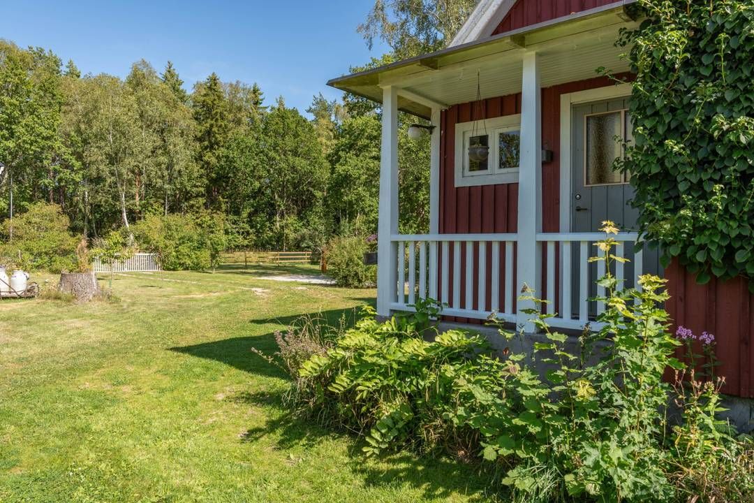 Fint hus med pool – bild 9 av 20