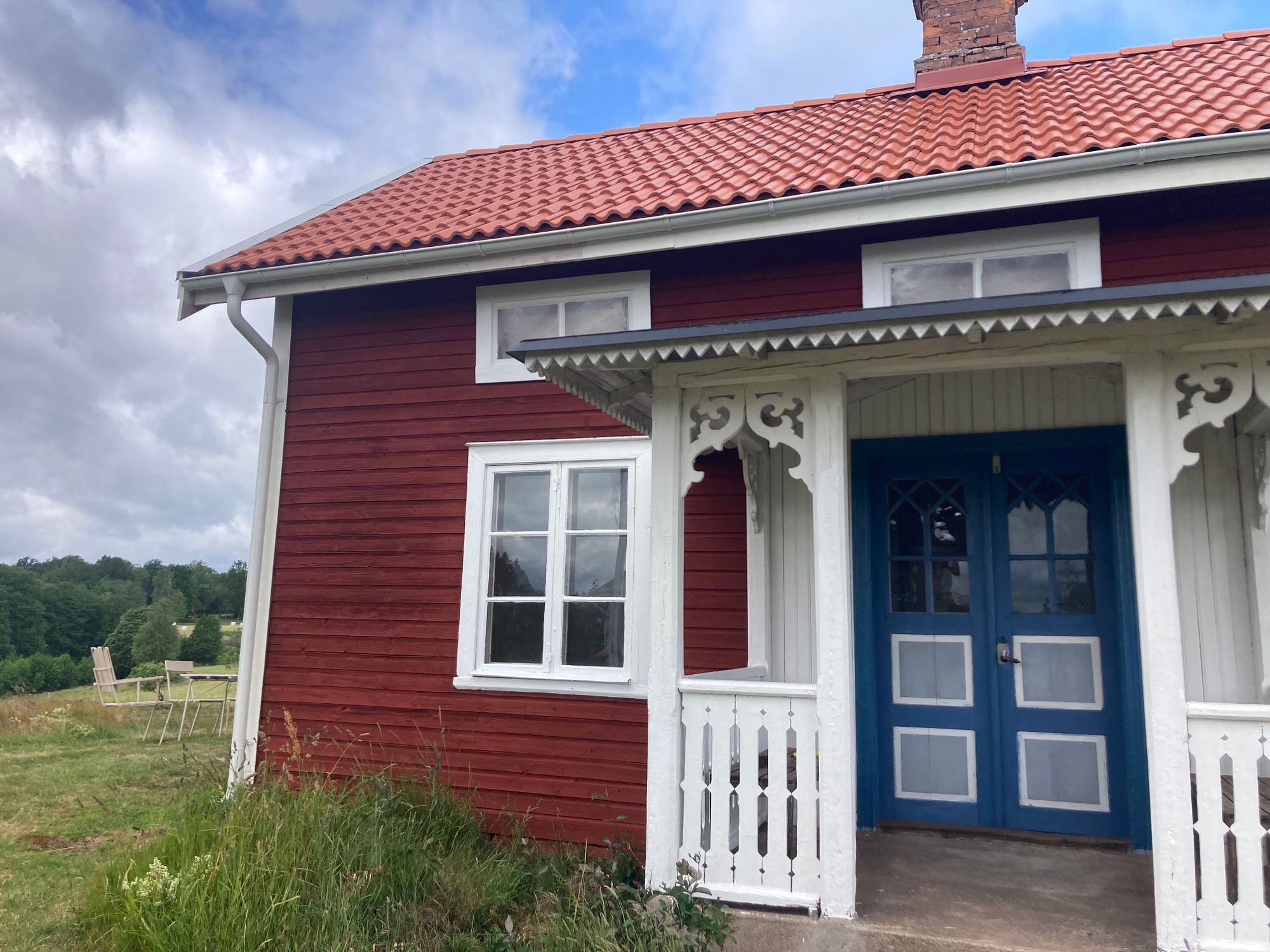 Stuga (Drängstuga) 25 km till Astrid Lindgren-Byn – bild 2 av 24