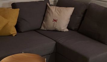 Liten stuga på våran tomt.