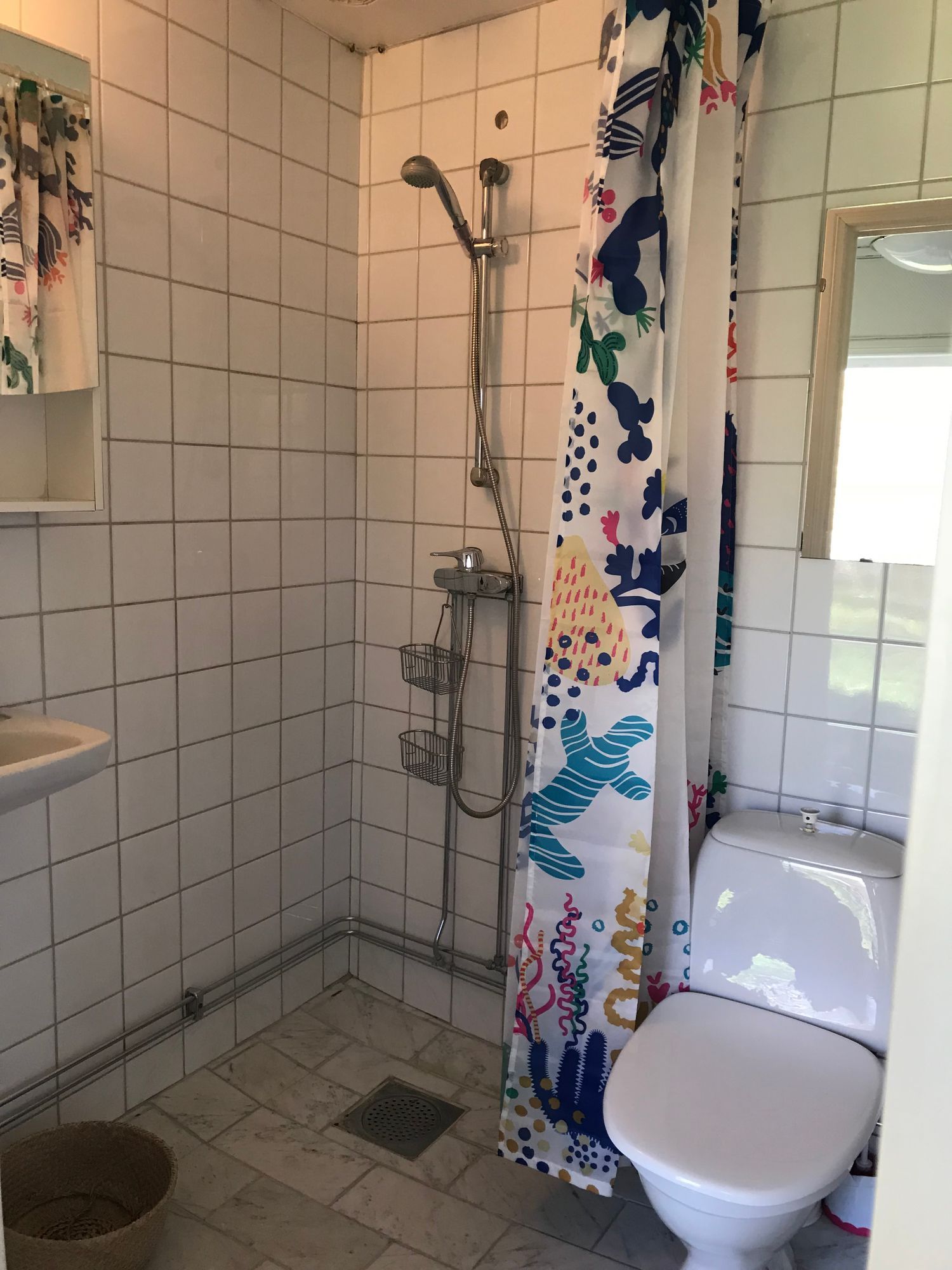 Charmig liten gårdslägenhet 400 m från ringmuren – bild 7 av 10