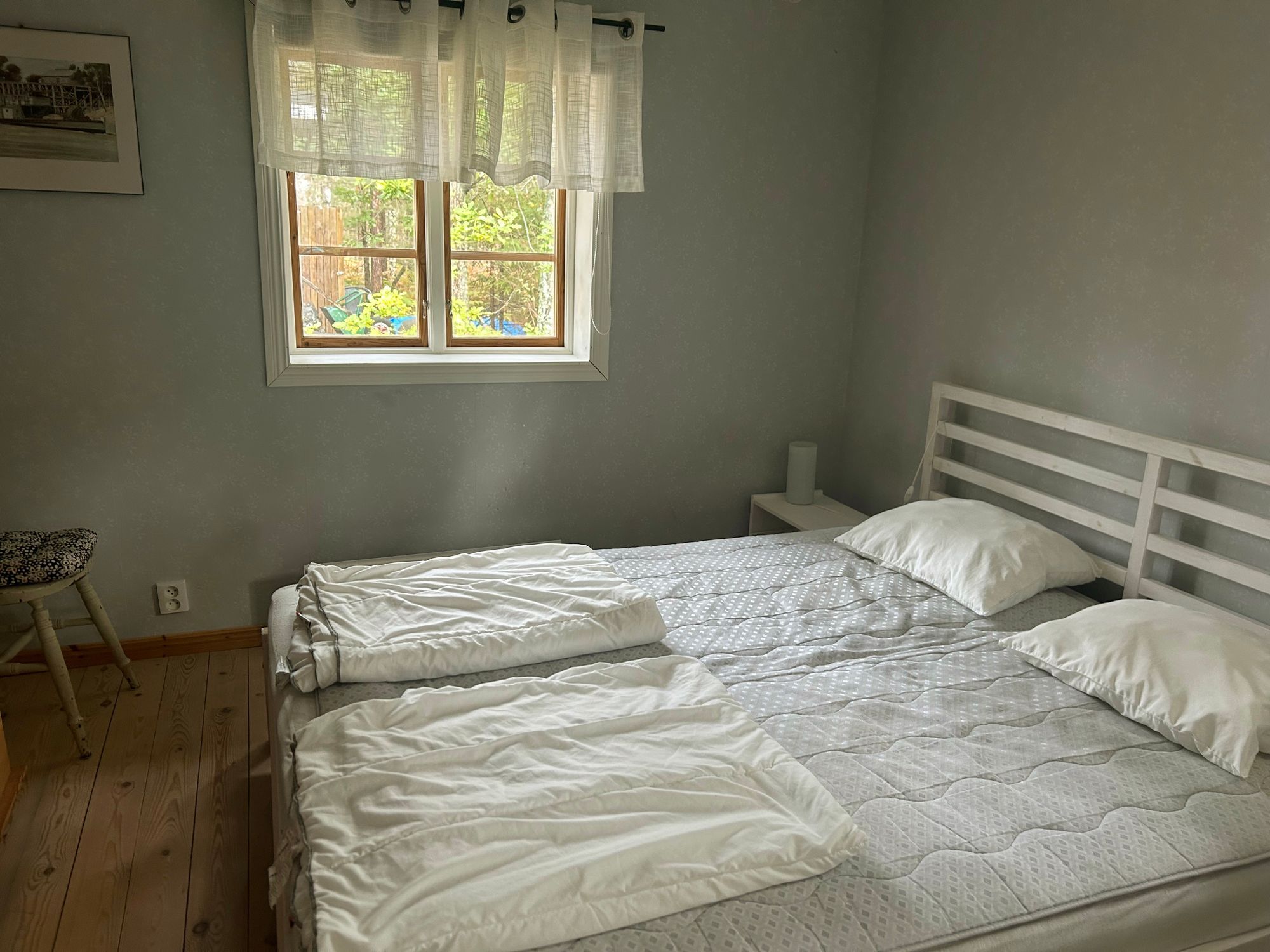 Mysig stuga med havsglimt (båt finns) – bild 8 av 13