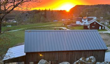 Nybyggt hus - lantligt och havsnära läge i Nösund