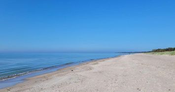 Haus mit Garten 100 m zum Sandstrand