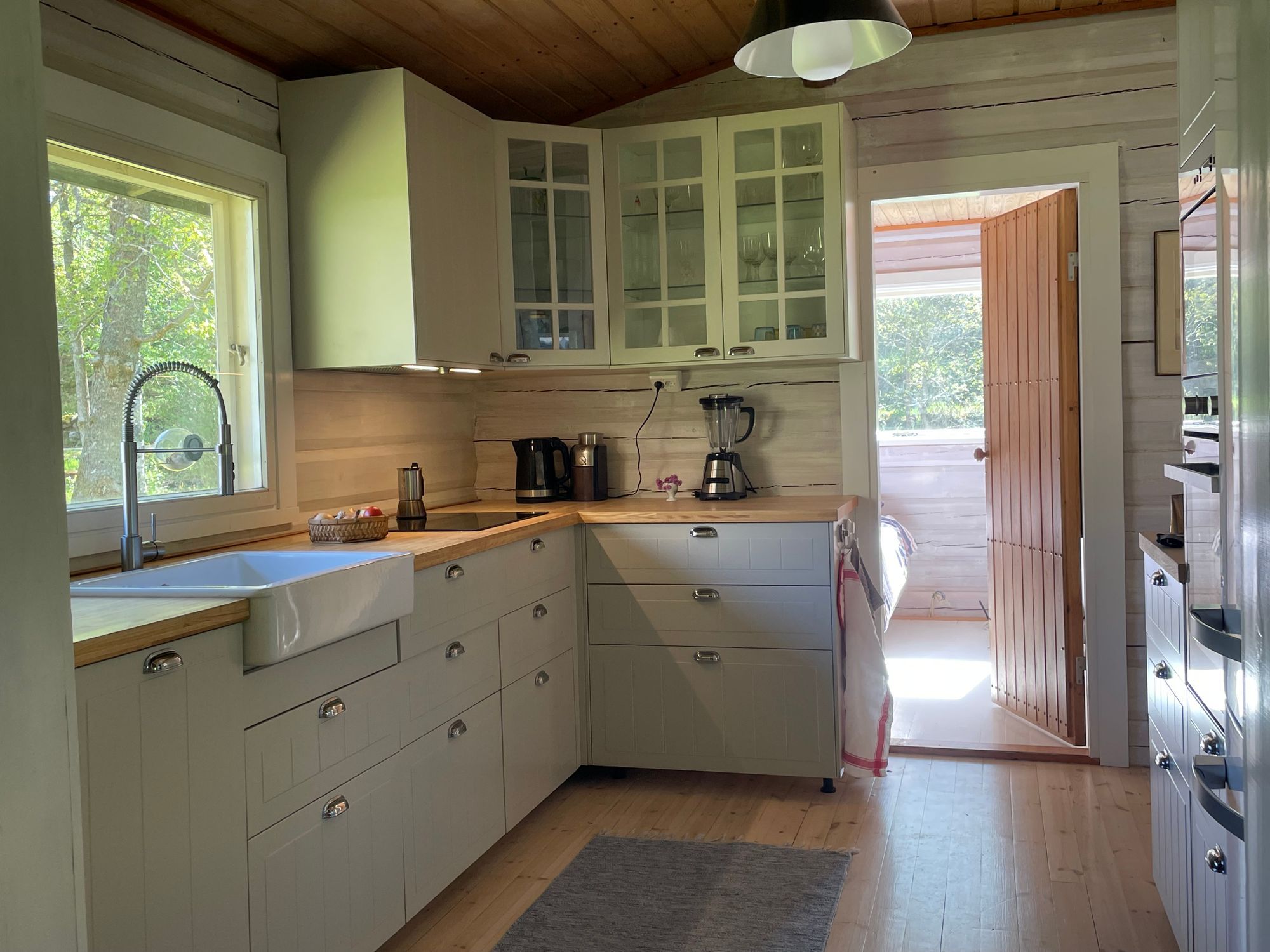 Havsnära sommarhus på Tjörn – bild 5 av 19