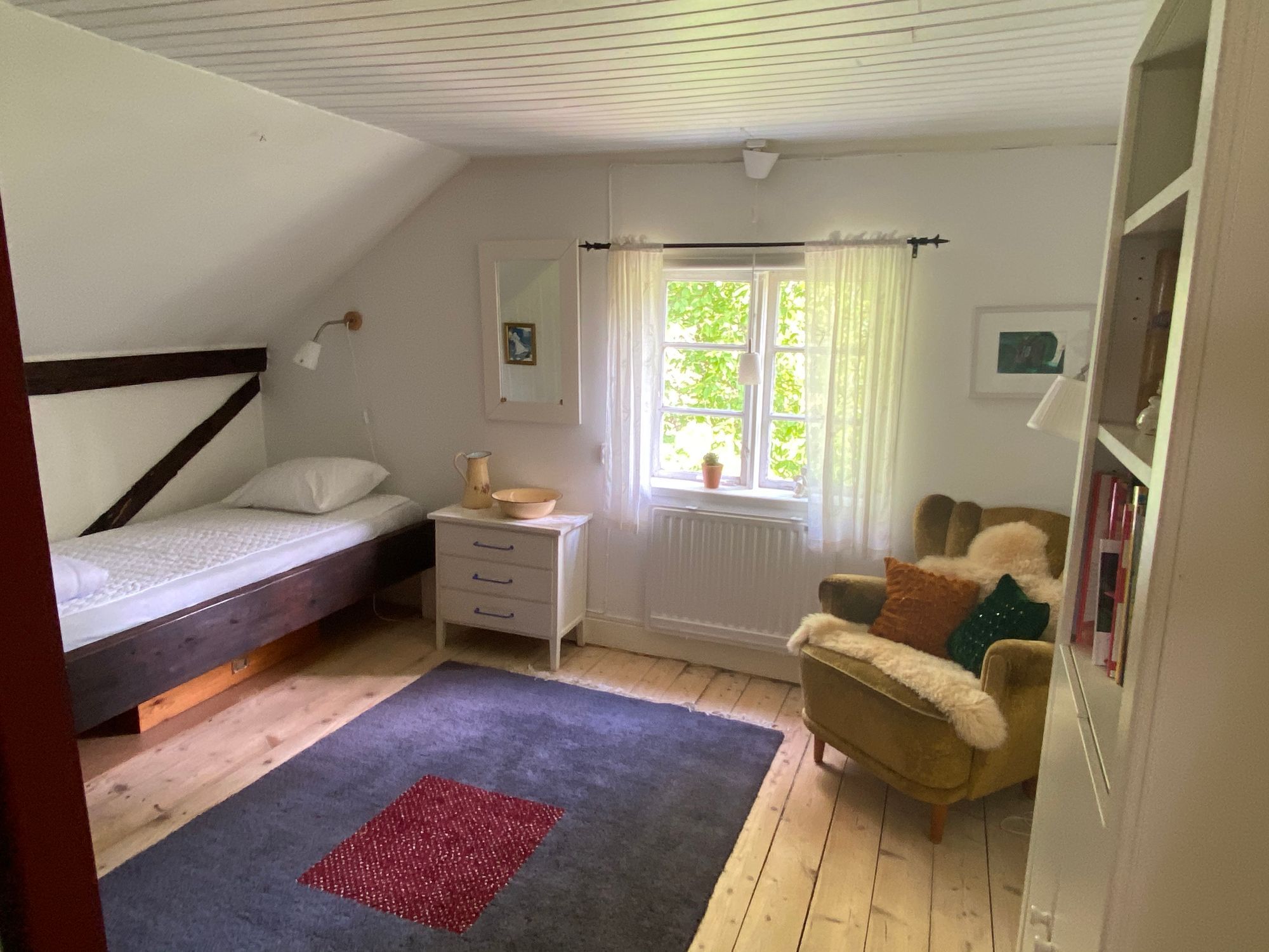 Charmigt 1800-tals torp nära S:t Anna skärgård – bild 11 av 19