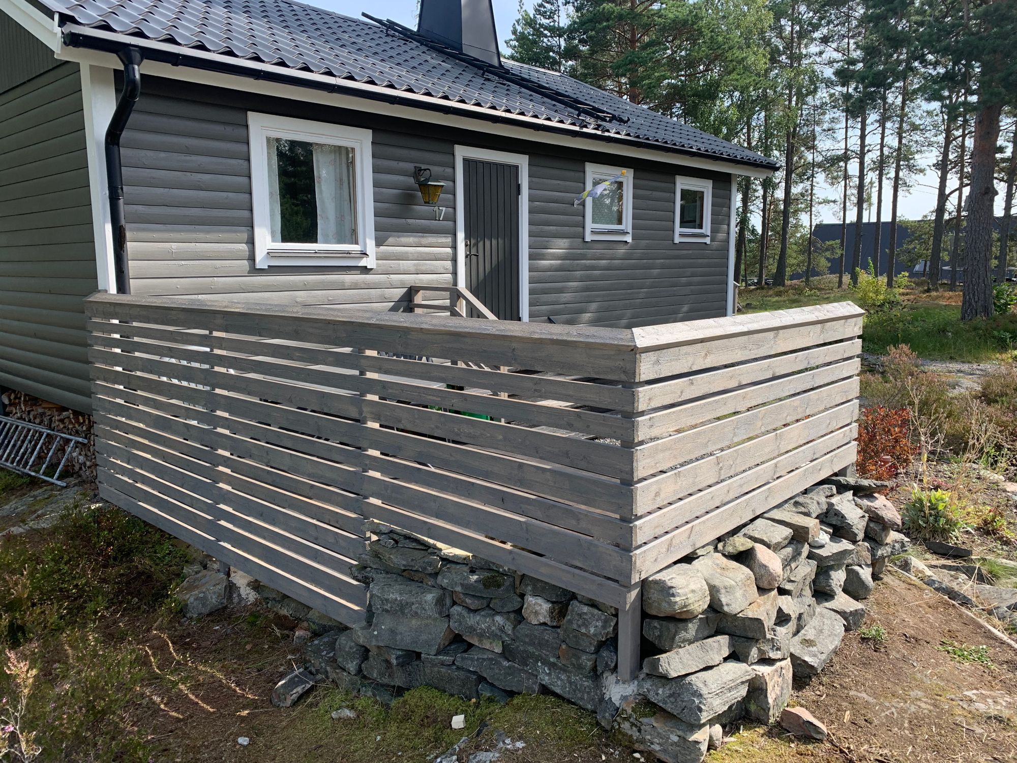 Vacker stuga med havsutsikt i Tjust skärgård – bild 5 av 20