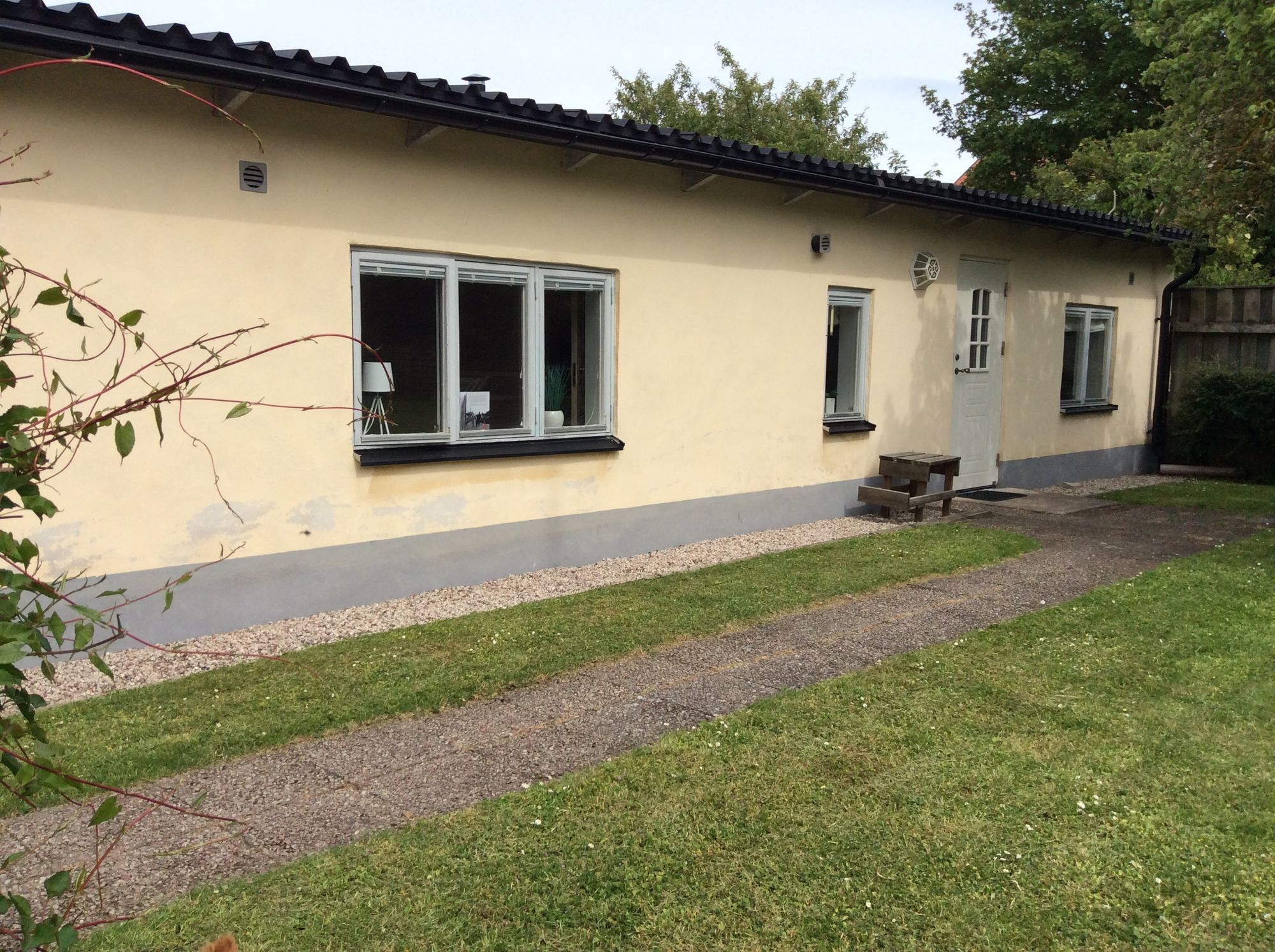 Mysig lägenhet centralt i Visby – bild 2 av 8