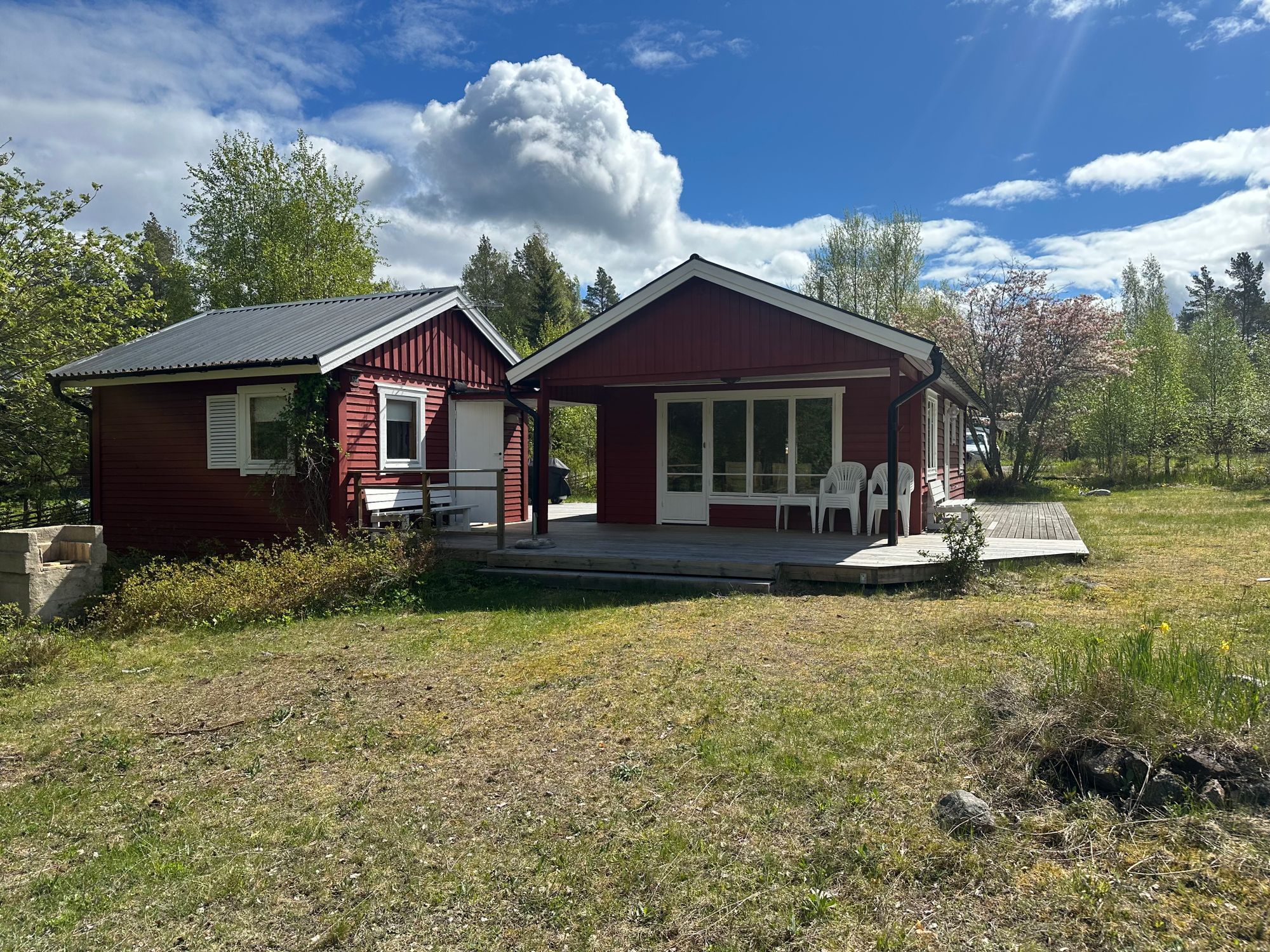Fin sommarstuga i fina Långsand
