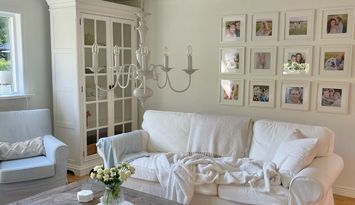 Mysig sommarstuga vid stranden