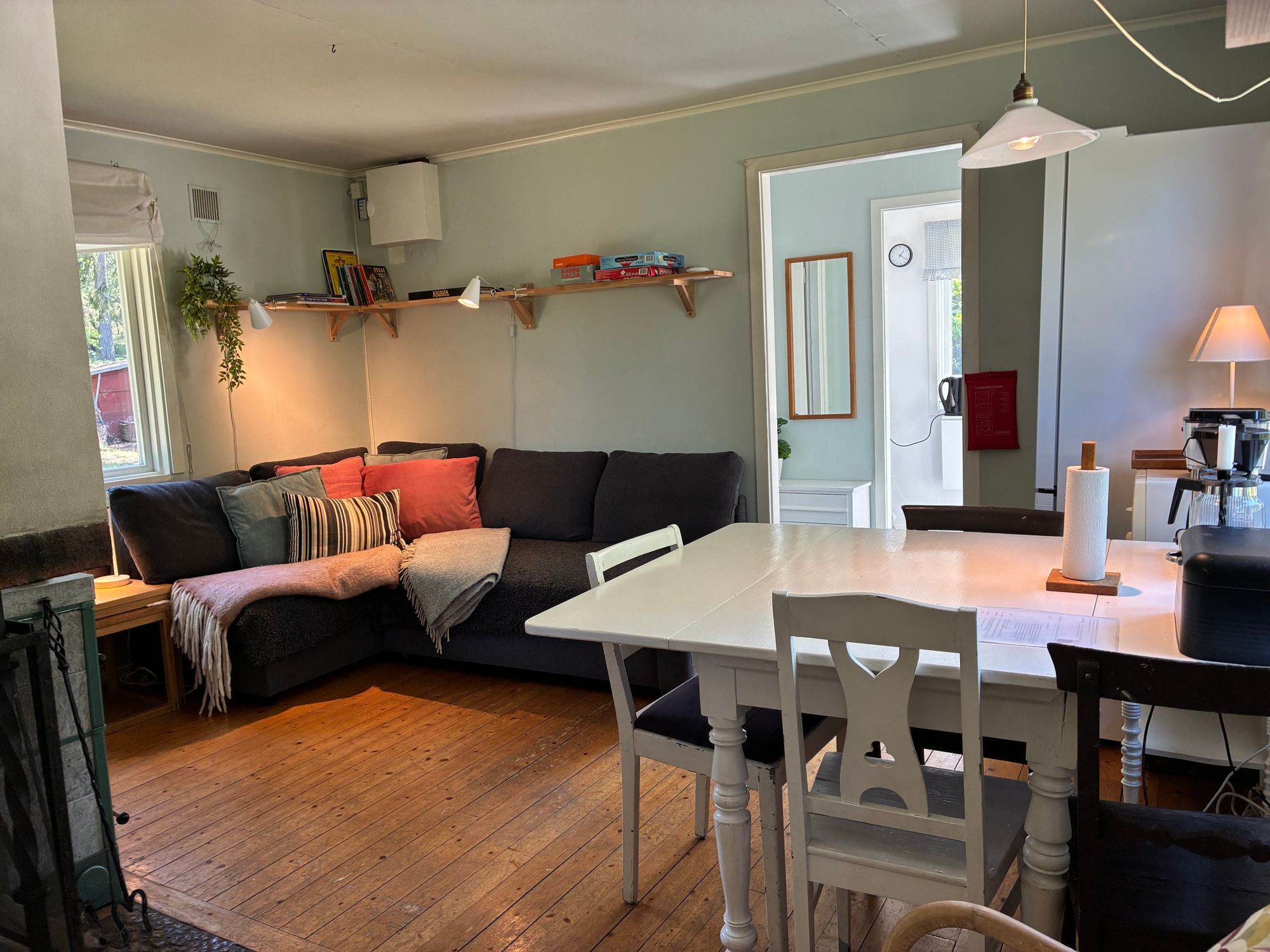 Hus med 4+2 bäddar, sjönära – bild 9 av 12