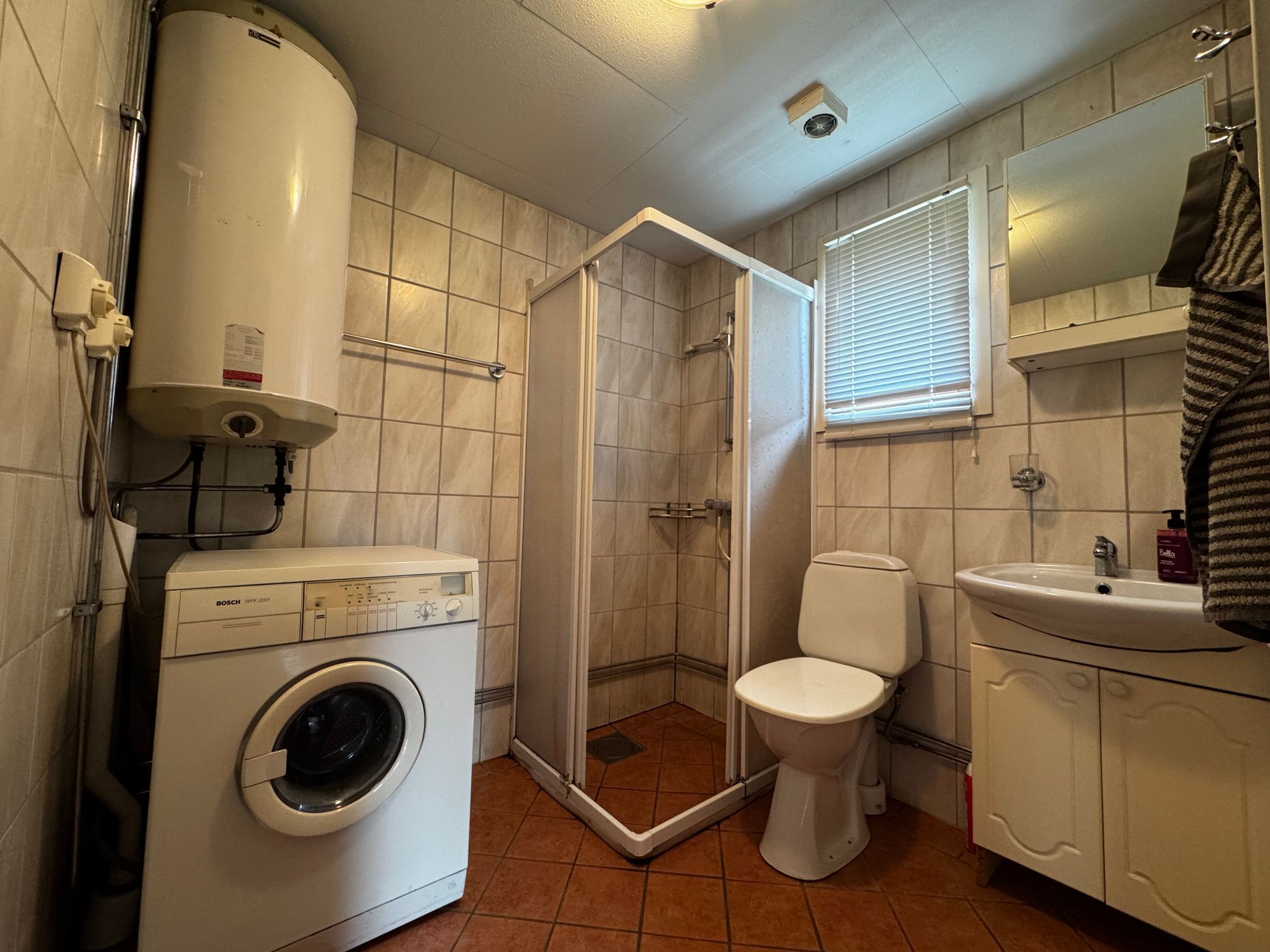 Avskild stuga i vacker vildmark  |SE18032 – bild 13 av 14