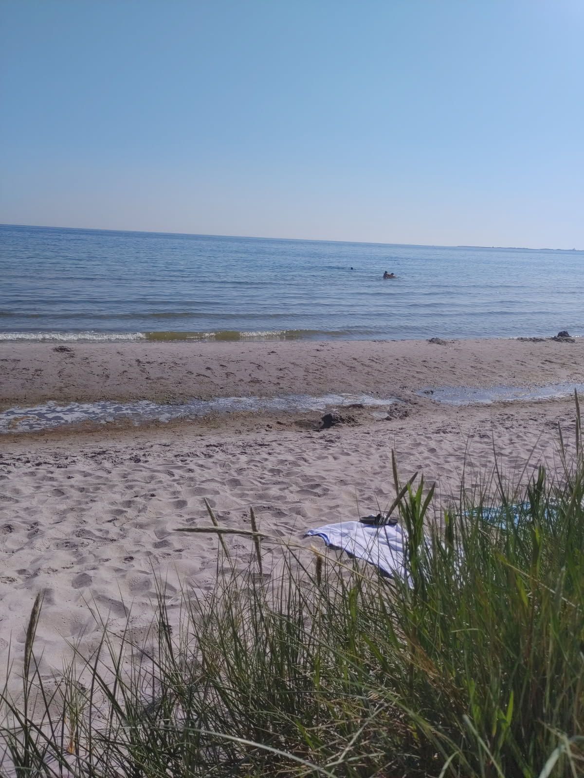 Stuga med fri havsutsikt och nära till badstrand – bild 11 av 13