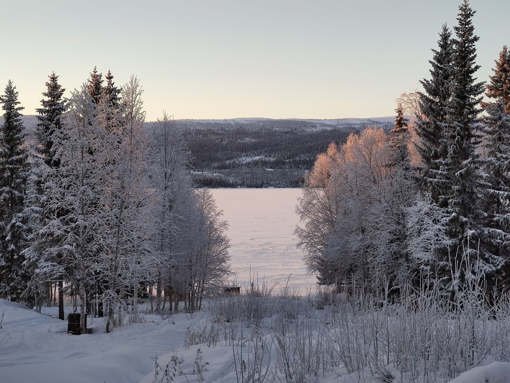 Trevlig fjällstuga vid Åkersjön – bild 13 av 16