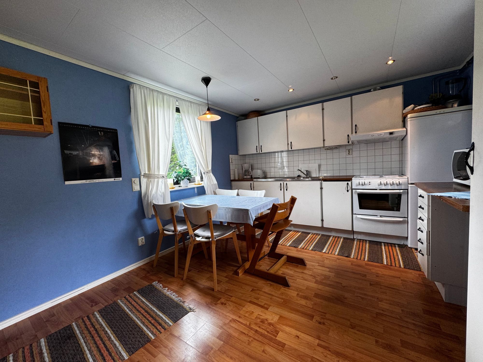 Avskild stuga i vacker vildmark  |SE18032 – bild 2 av 14