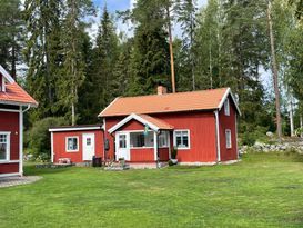 Guest house by the golf course, near sea and city