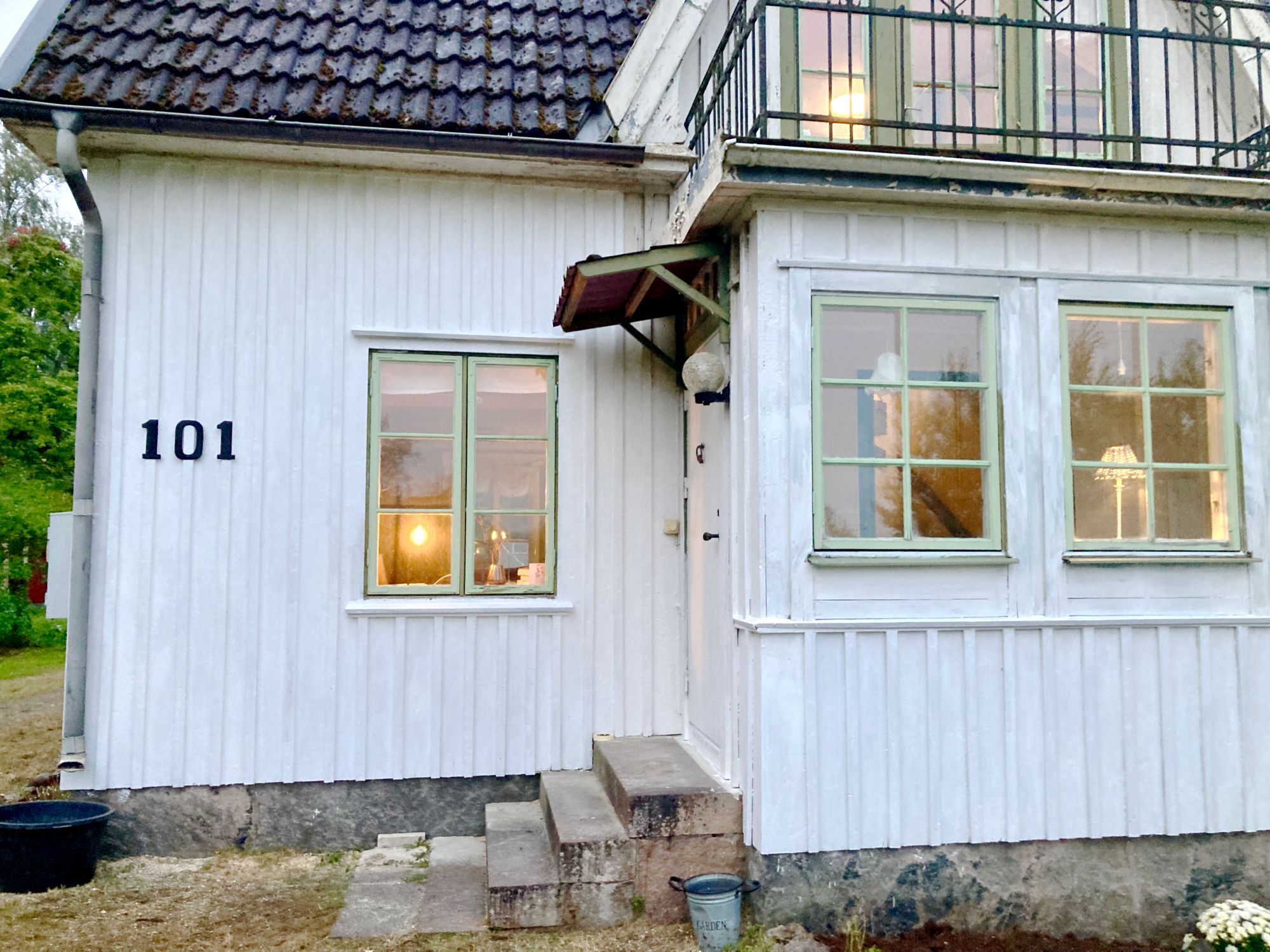 Stor villa nära Sämsjön – bild 2 av 24