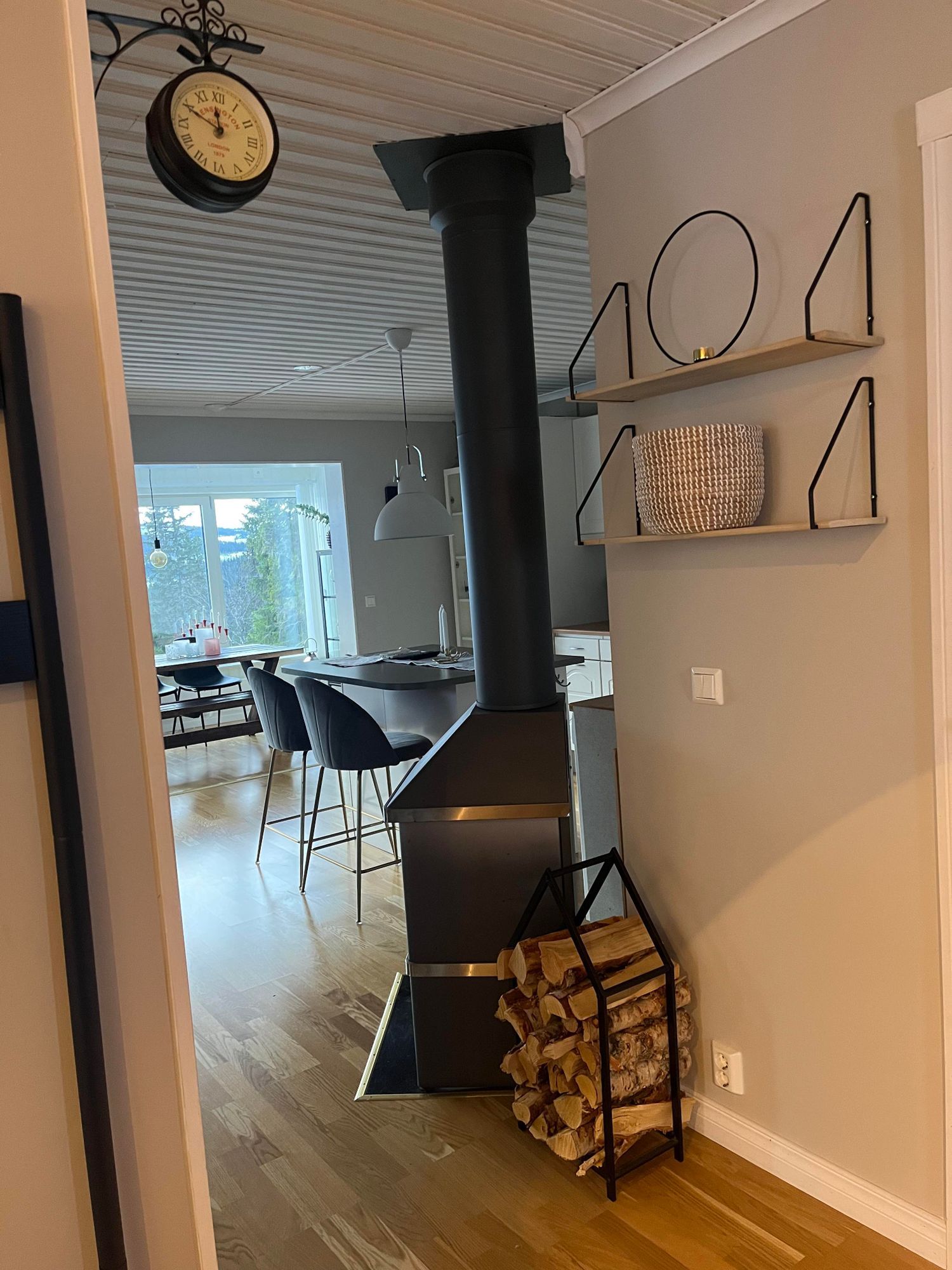 Stuga i Edsåsdalen stugby ski in/Out – bild 10 av 12