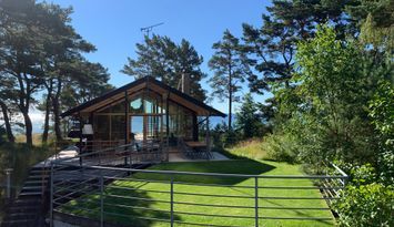 Lyxvilla med havsutsikt Yngsjö nära Åhus, Österlen