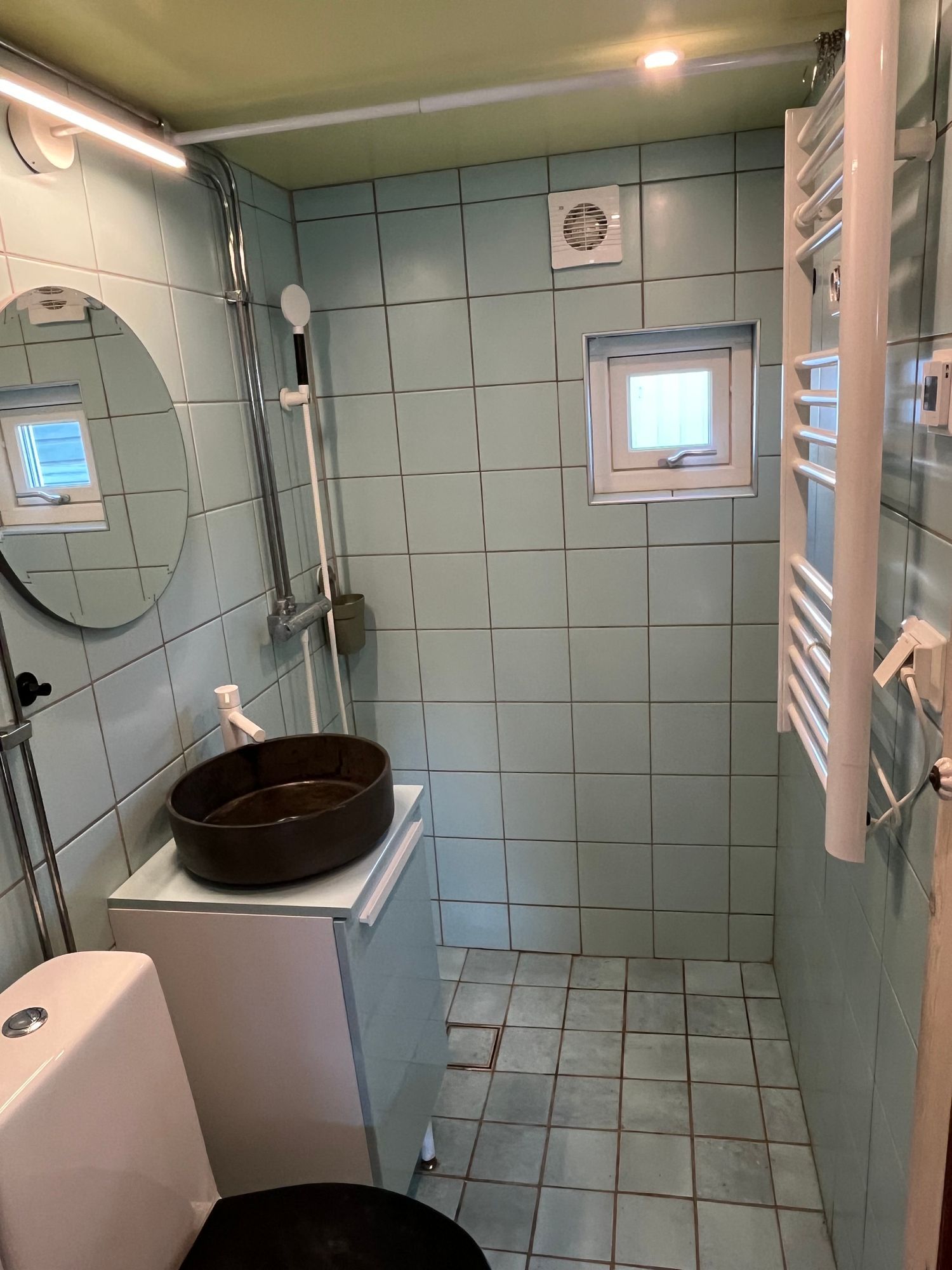 Stuga i Tylösand – bild 4 av 9
