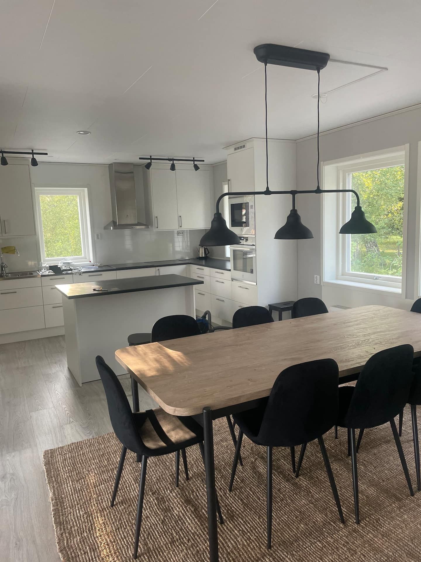 Nybyggt hus Löttorp nära stranden – bild 3 av 4