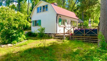 Charmig stuga i Stockholms Skärgård, Norrnäs