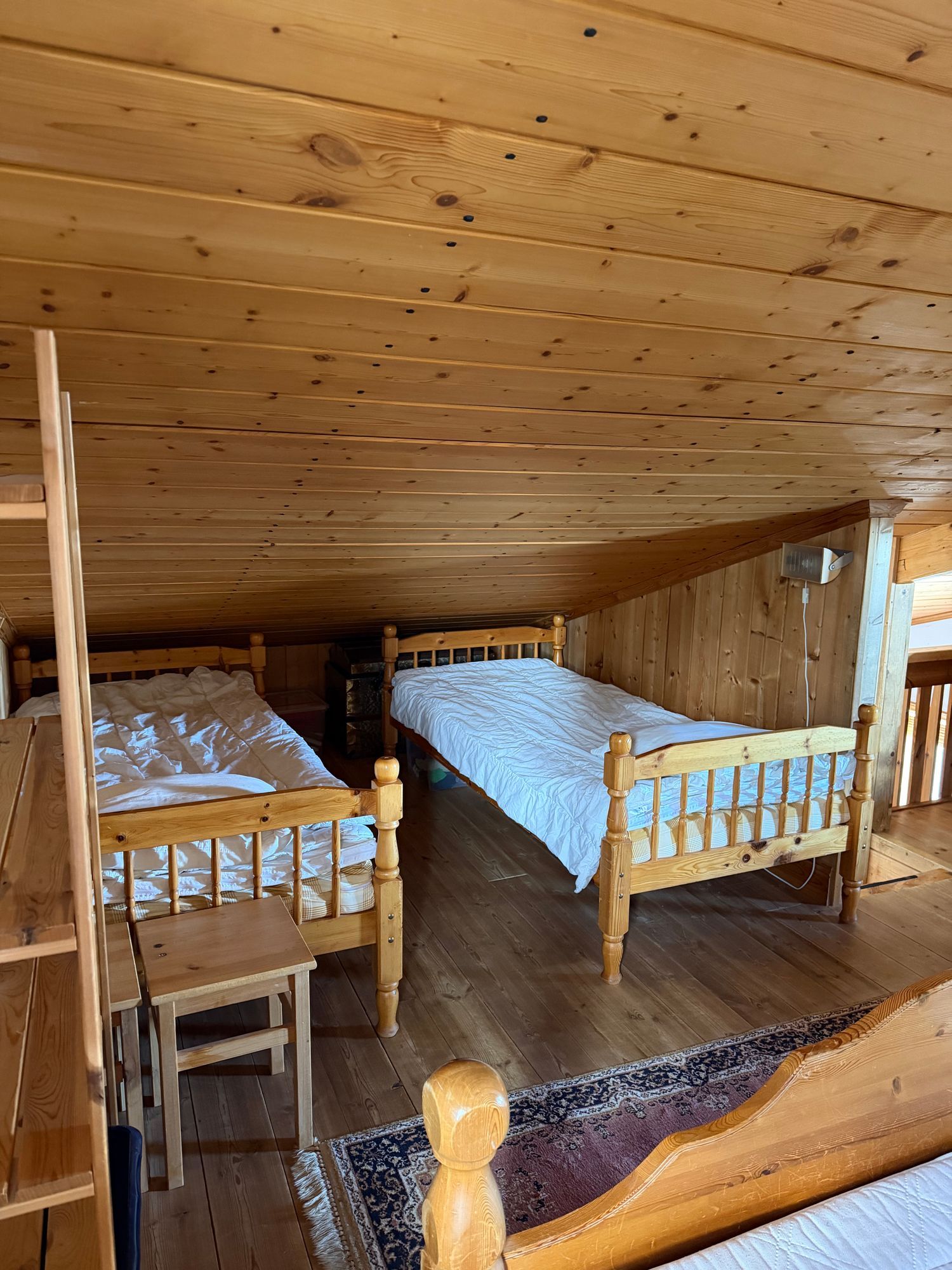 10 bäddar mitt i backen ski in ski out. HUS B – bild 16 av 16
